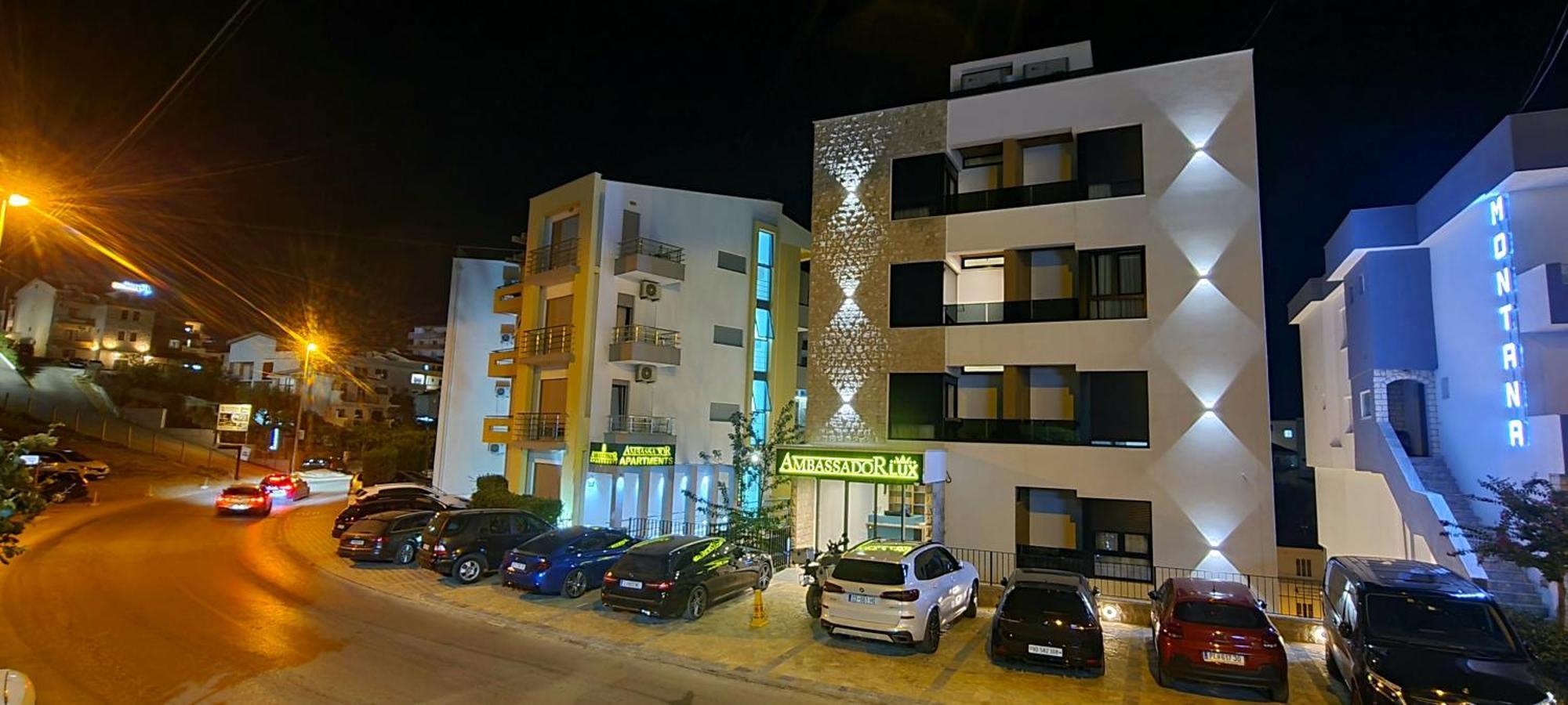 Ambassador & Ambassador Lux Apartments Ulcinj Exterior photo