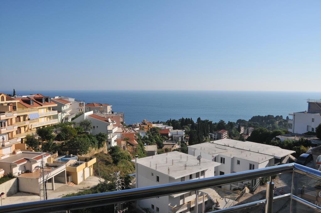 Ambassador & Ambassador Lux Apartments Ulcinj Exterior photo