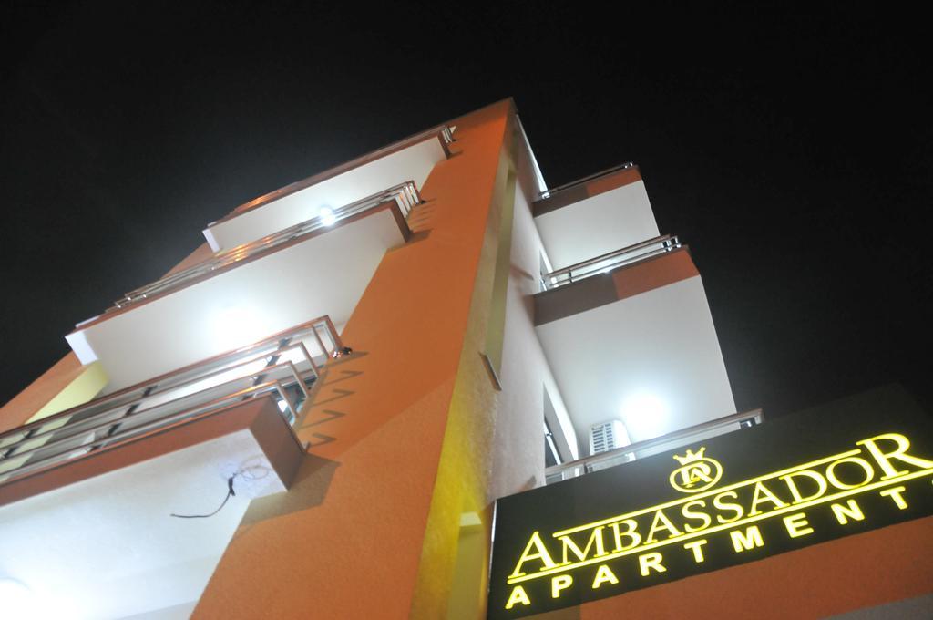 Ambassador & Ambassador Lux Apartments Ulcinj Exterior photo